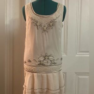 Pink beaded chiffon flapper dress Forever 21 sz Large 34” wide all the way down.